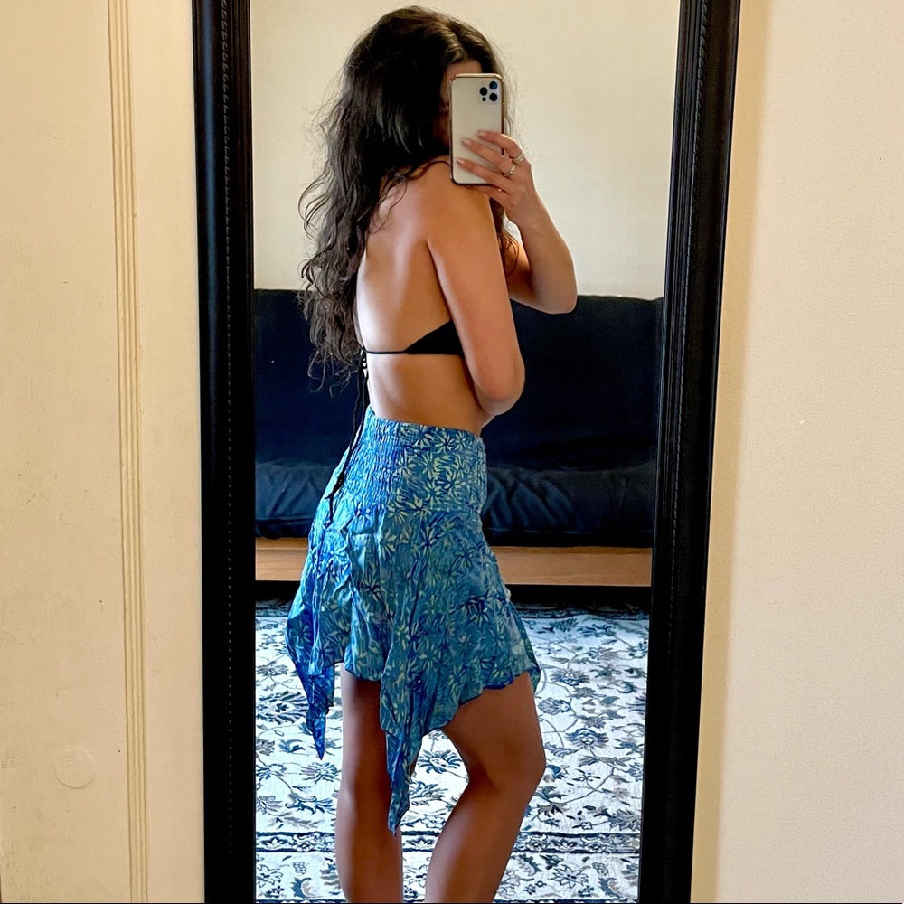 Vintage Bright blue asymmetric mini skirt